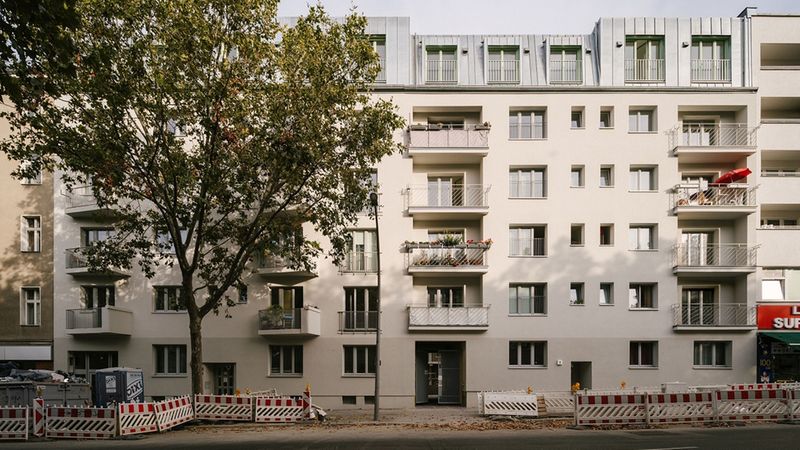 Nachverdichtetes urbanes Wohnensemble „Element & Lingot“ (Berlin-Moabit)