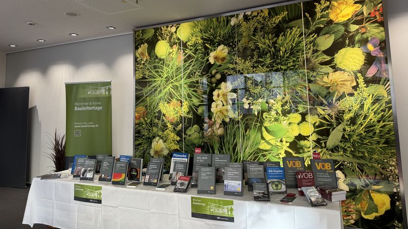 Wie immer dabei: Die Fachmedienausstellung von RM Rudolf Müller Medien. 