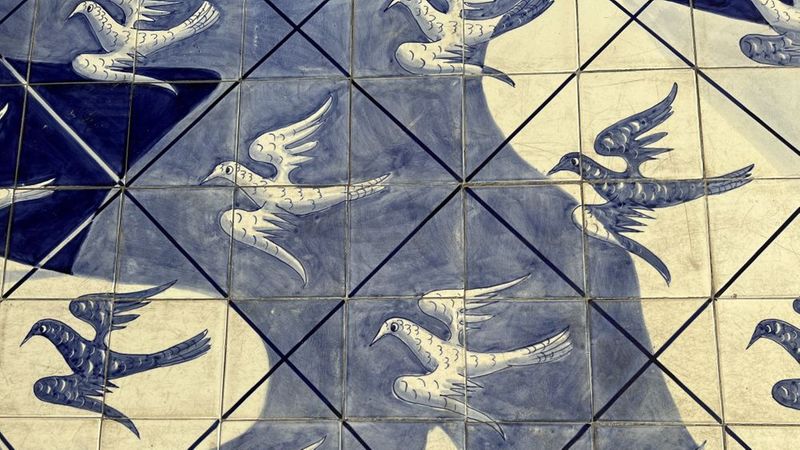 Die blauen Kacheln (Azulejos) im Inneren der Kirche