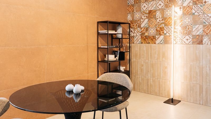 Hierzu gehören auch warme Farbgebungen und kleinere Formate.