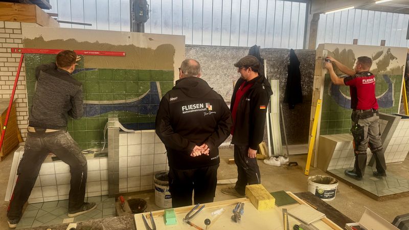 Intensive Bgeleitung: Teamchef Andreas Beyer und Bundestrainer Heiko Bayer-Oppelt